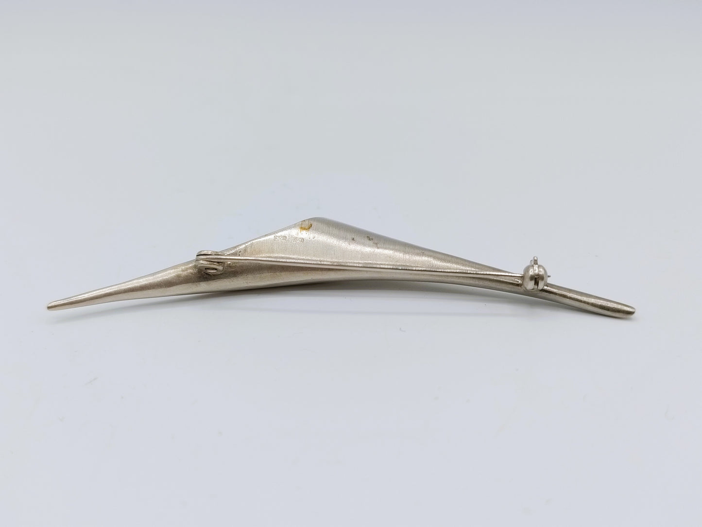 Silver brooch, GJ van den Bergh, Schoonhoven