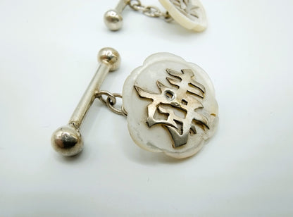 Zilveren manchetknopen met parelmoer, Chinese tekens