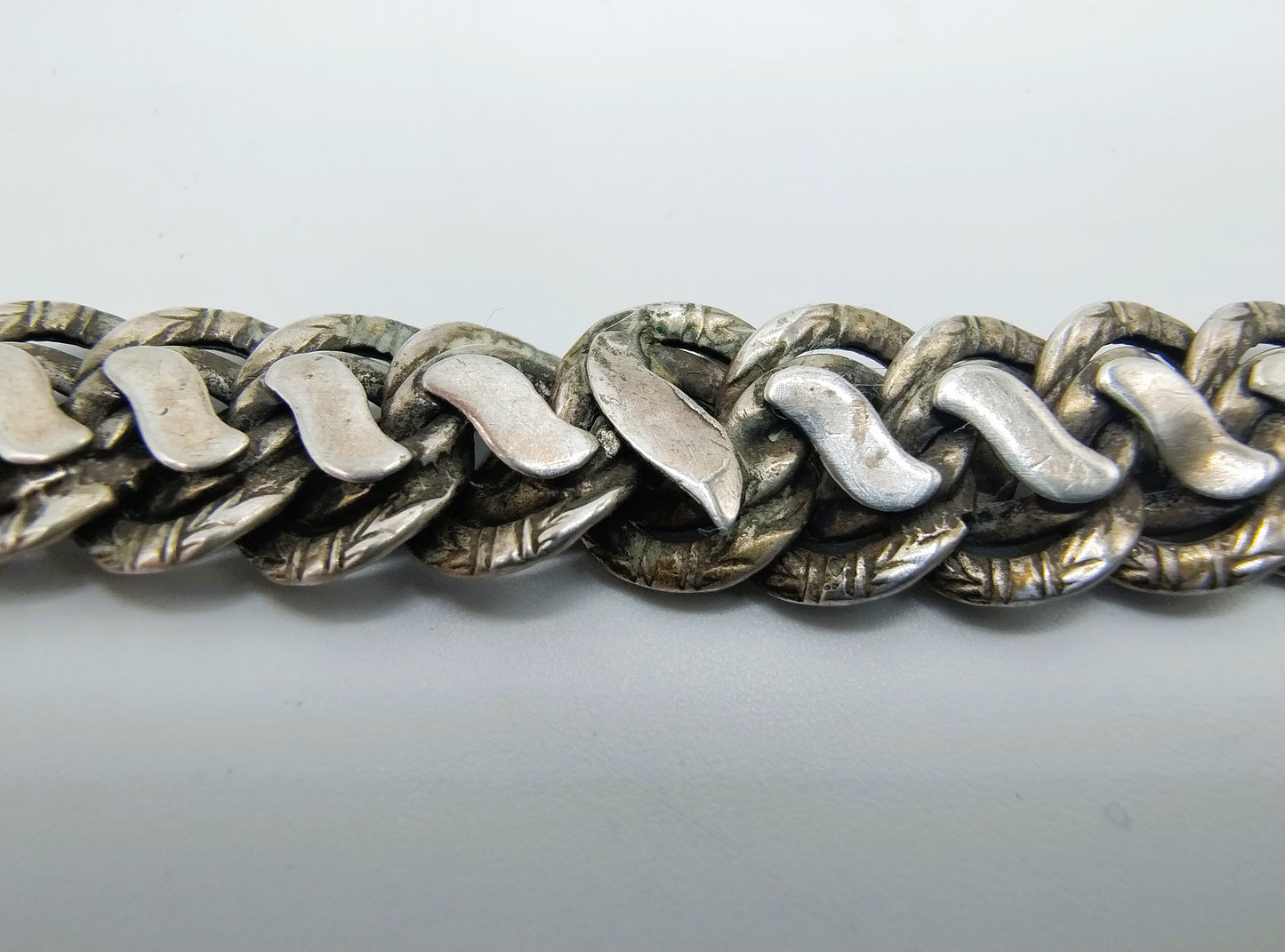 Silver watch chain, 835