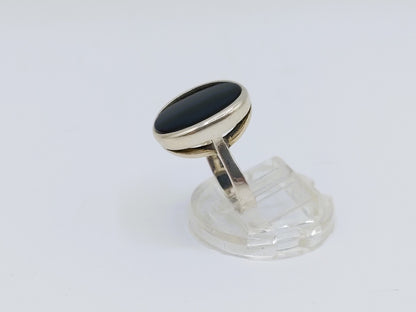 Silver ring with Onyx, 835, 18 mm