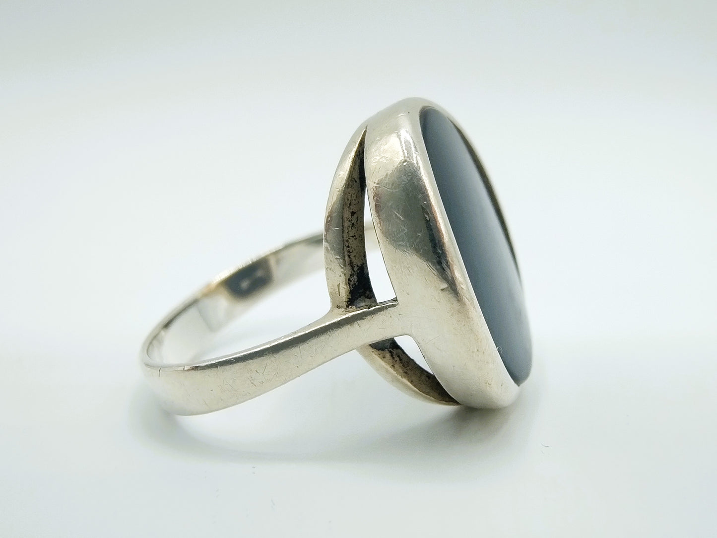 Silver ring with Onyx, 835, 18 mm