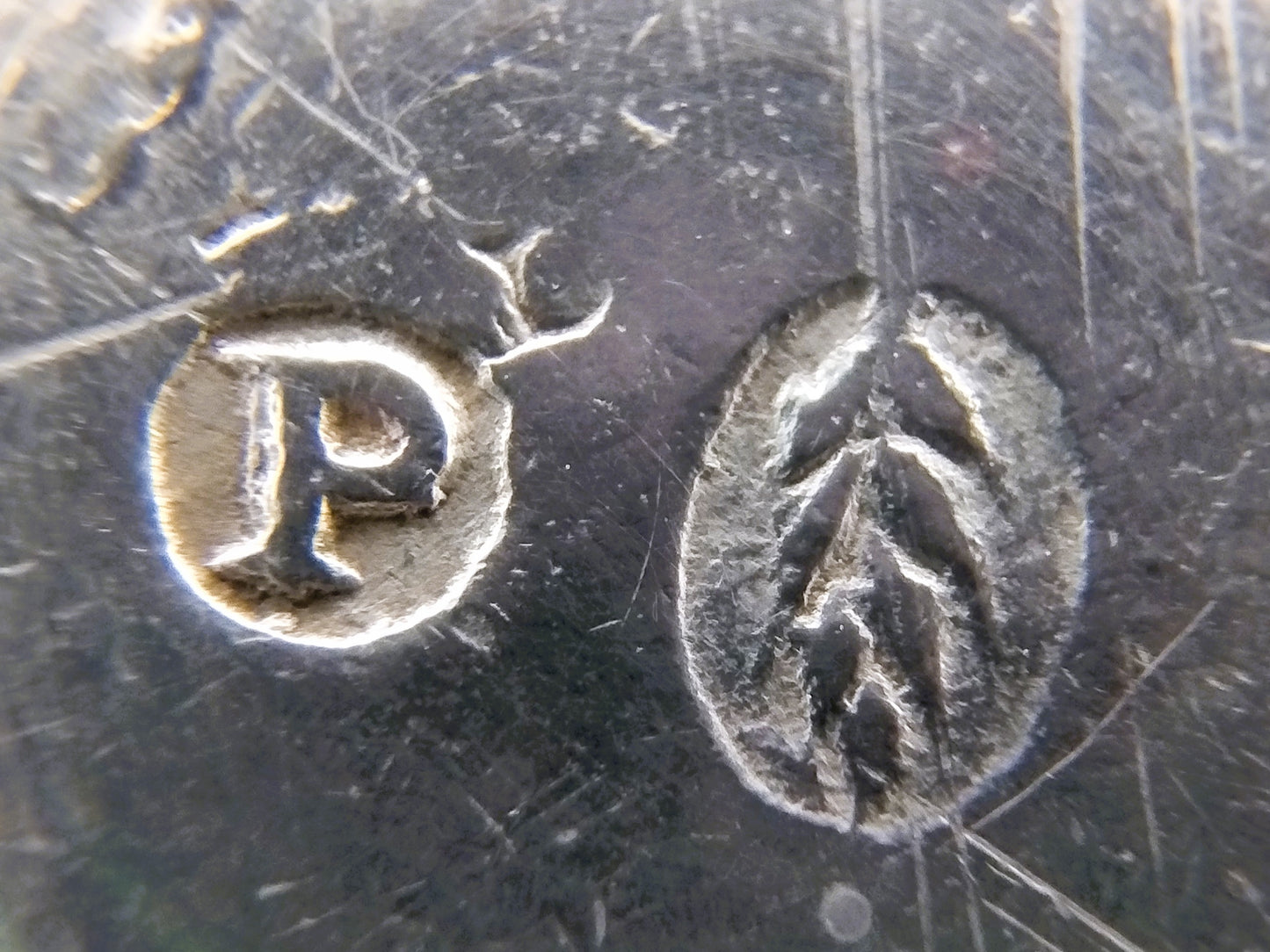 Zilveren miniatuur zeepbakje, Haarlem, ca. 1705