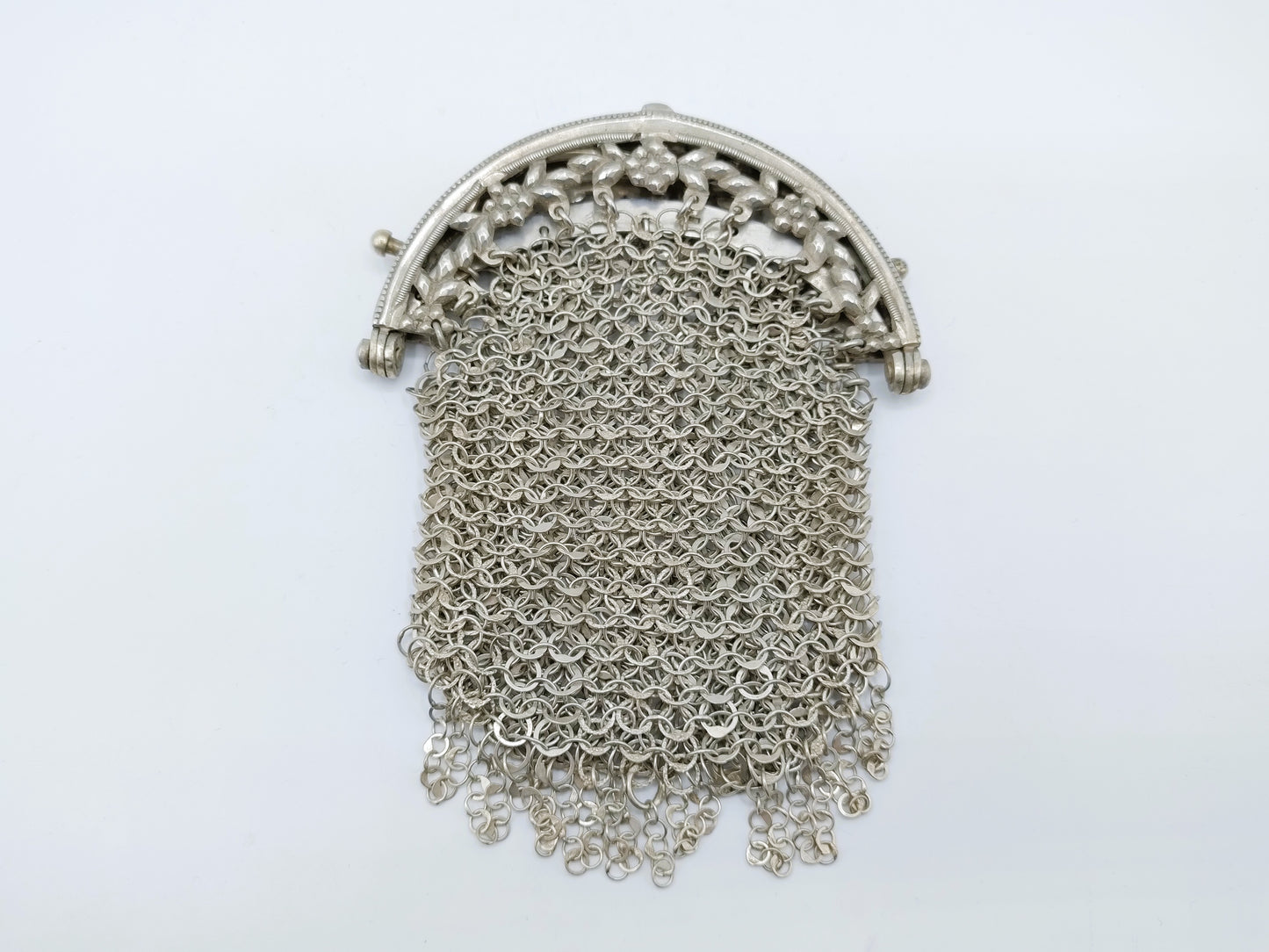 Silberner Geldbörsenverschluss mit Kettengeflecht, W. van der Wolde, Meppel, 1812-1814