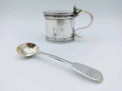 Silver mustard pot with mustard spoon, E. Barnard &amp; Sons Ltd, London, 1977