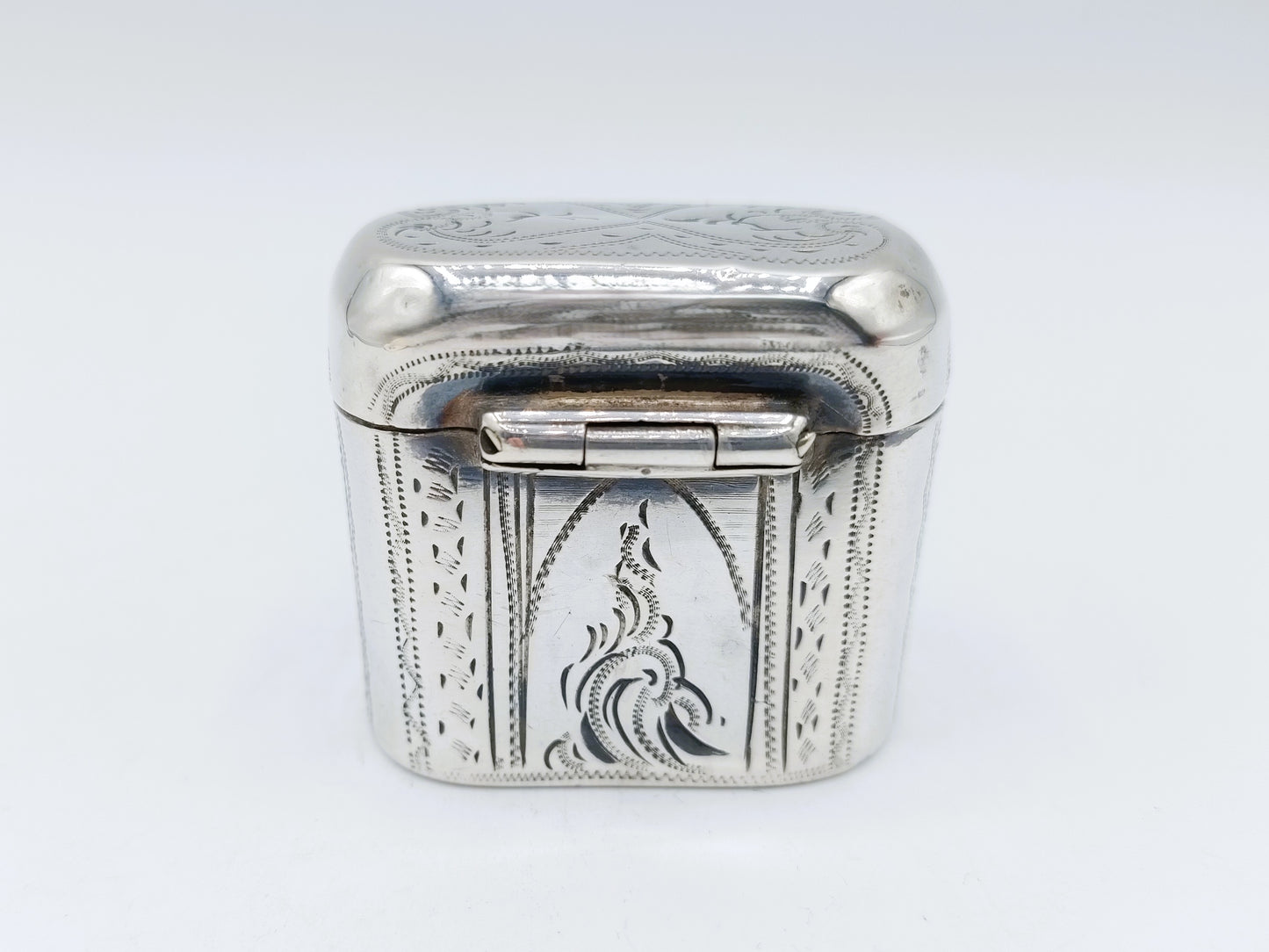Silver loderein box, Widow van Halteren, Schoonhoven, 1877