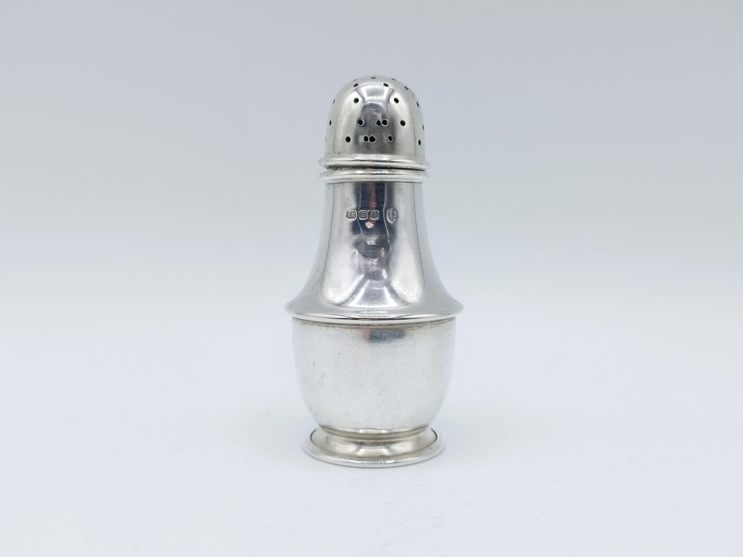 Zilveren strooibus, E. Barnard & Sons Ltd, Londen, 1939