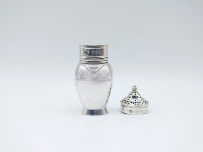 Zilveren strooibus, W.M.J.S. Barnard, Londen, 1908