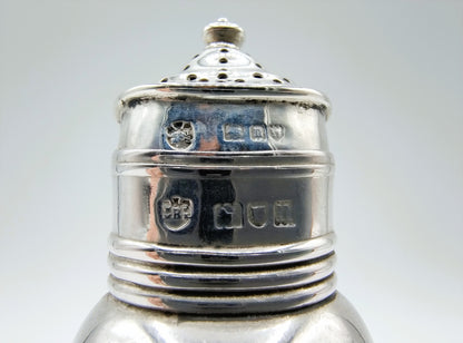 Zilveren strooibus, W.M.J.S. Barnard, Londen, 1908