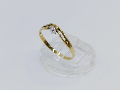 Gouden ring met diamant, 0,03 ct, 17.75 mm
