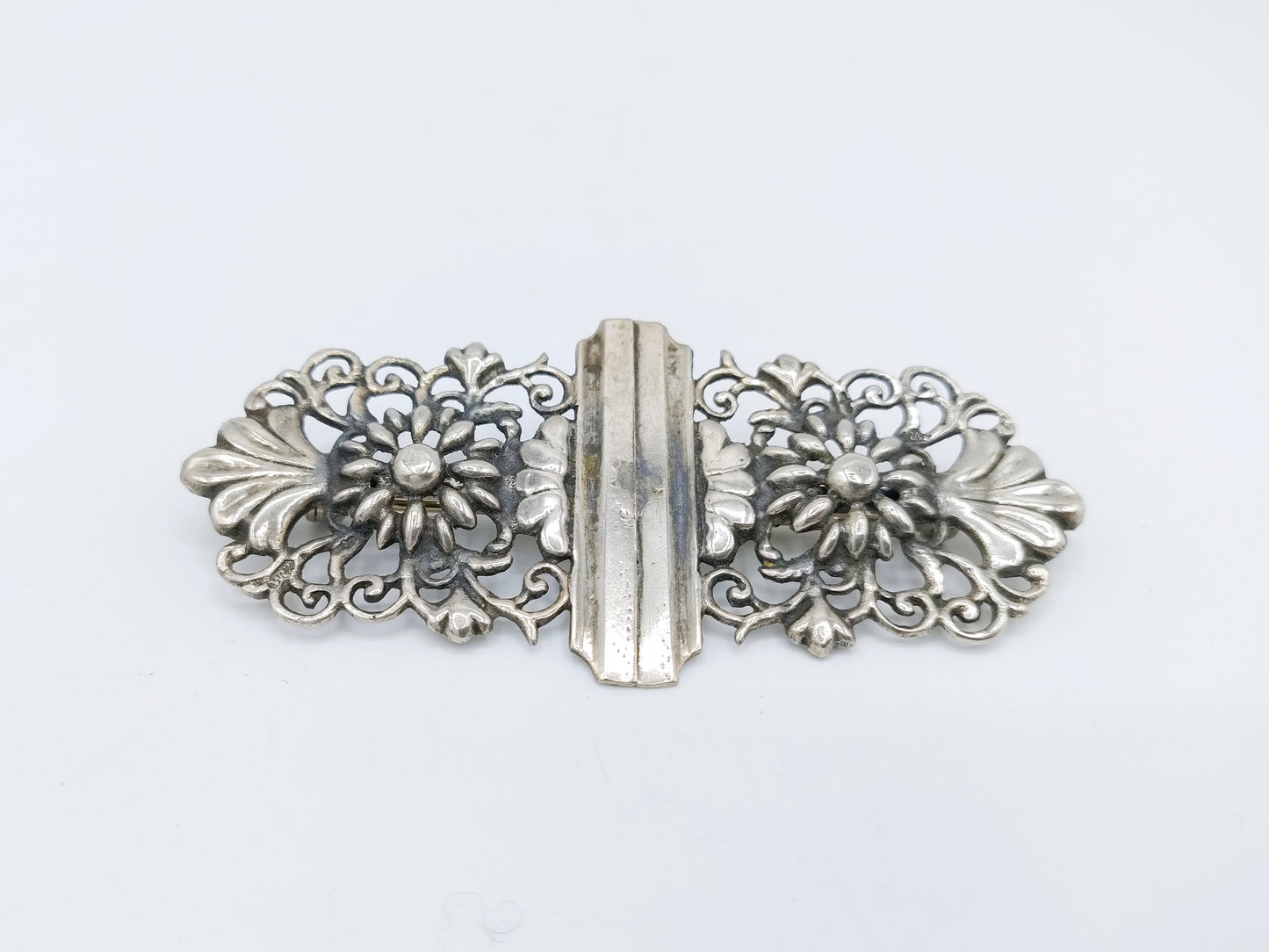 Silver Bible lock brooch, Widow W. Roelfsema, Winsum, ca. 1862