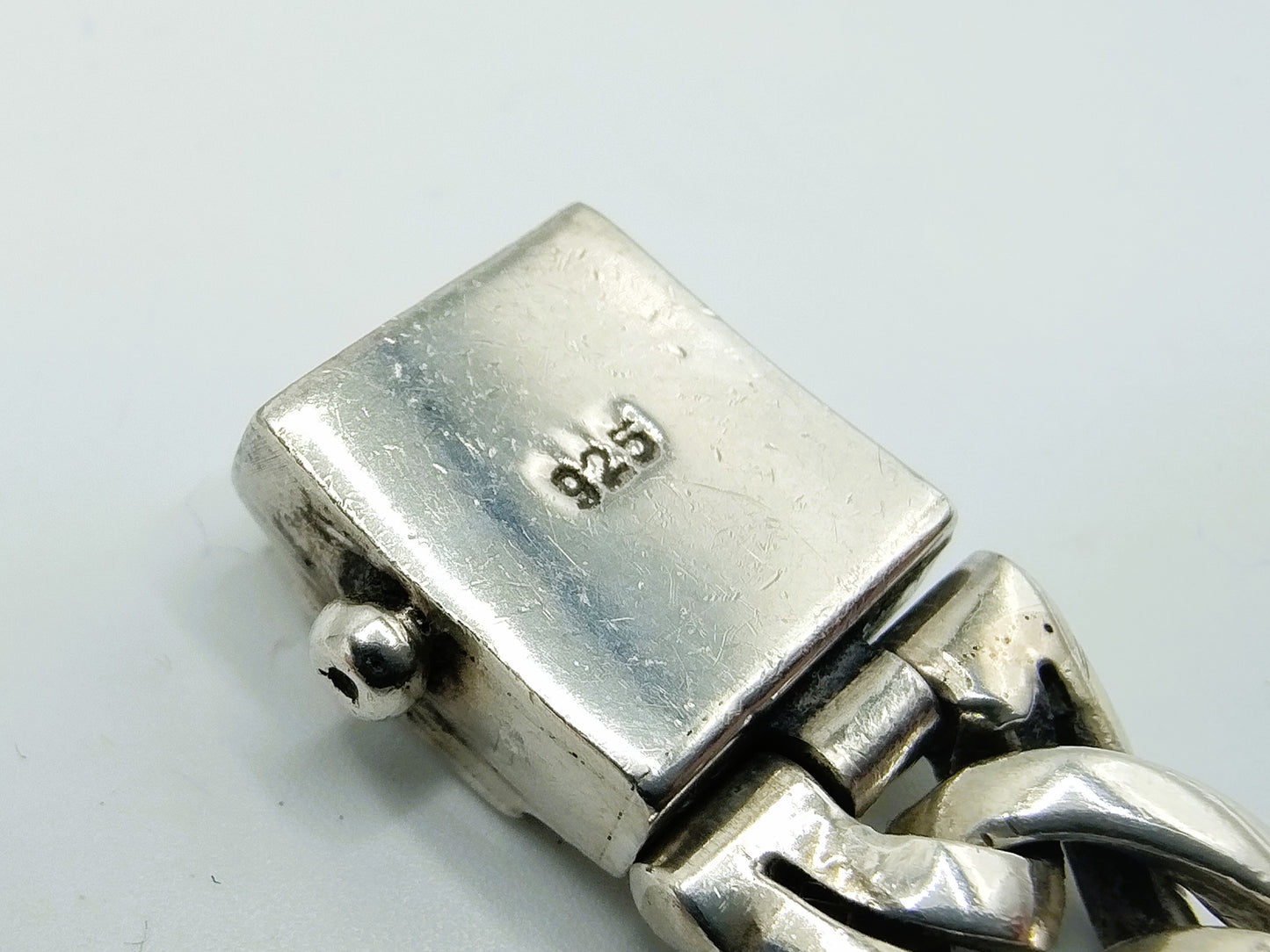 Silver bracelet, buddha to buddha, 17.5 cm.