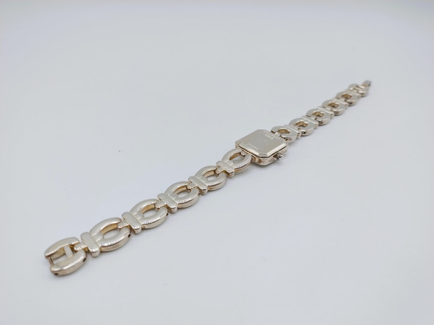 Silver ladies watch, Accurist, 19 cm
