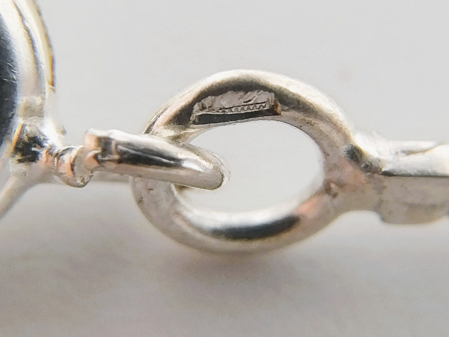 Silver necklace with pendant, turquoise and pearl, 43 cm.