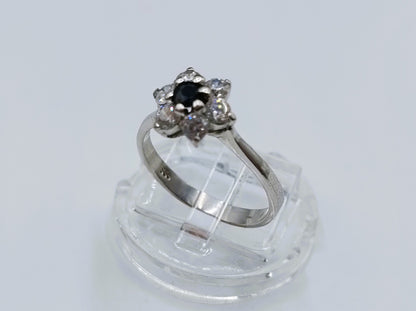 Silver ring with zirconia and jet, 17 mm