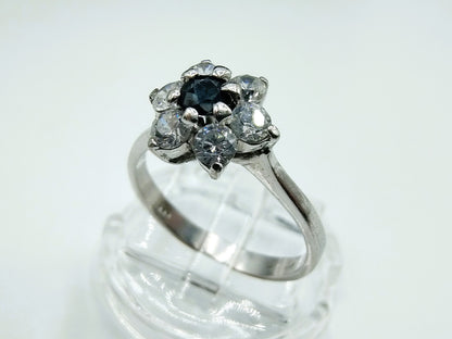 Silver ring with zirconia and jet, 17 mm
