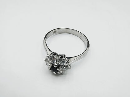 Silver ring with zirconia and jet, 17 mm