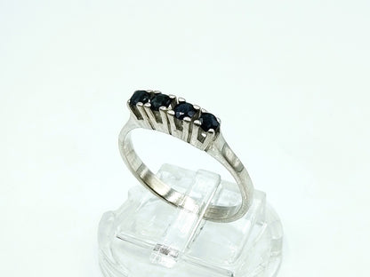 Silver sliding ring with sapphire, 17 mm