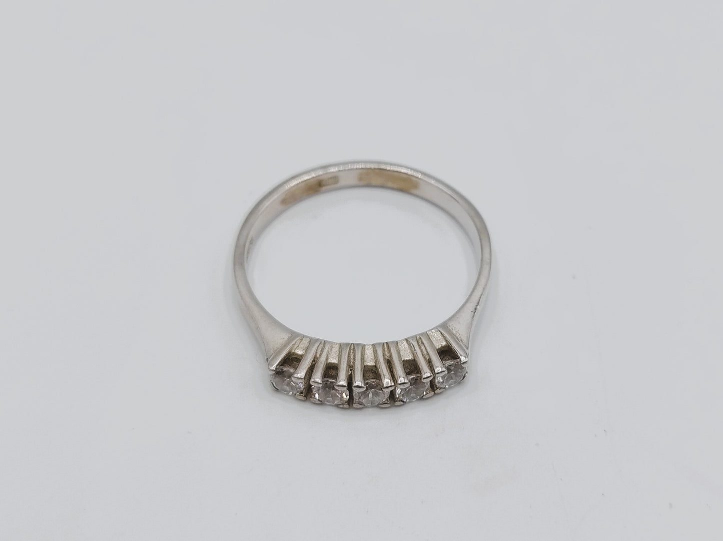 Silver sliding ring with zirconia, 17 mm