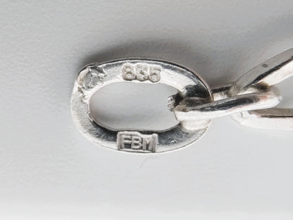 Silver charm bracelet with 3 charms, 18.5 cm