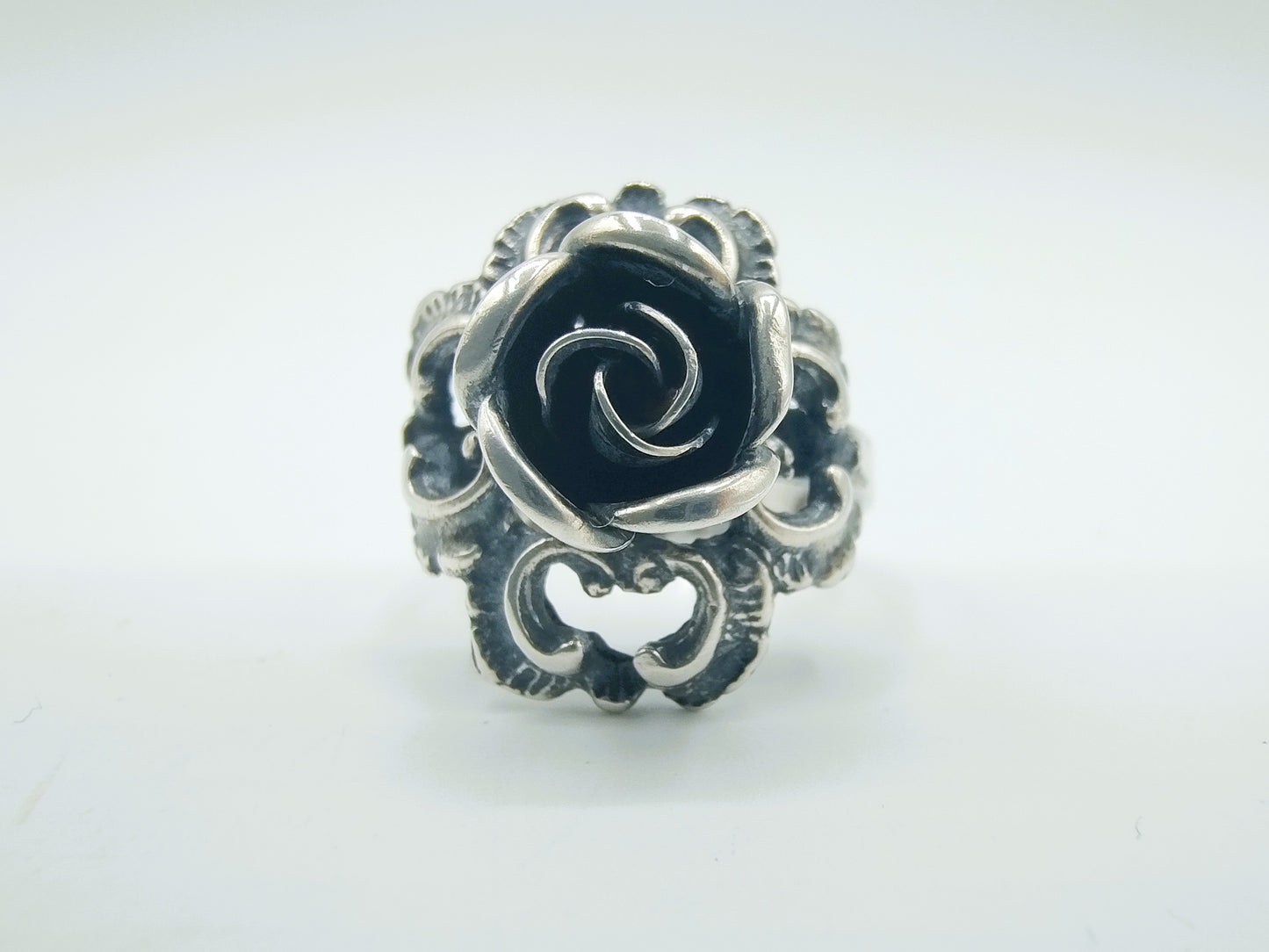 Zilveren ring met roos, 16 mm