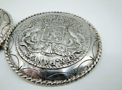 Antieke zilveren broekstukken, Zeeuwse streekdracht, Walcheren, ca. 1900