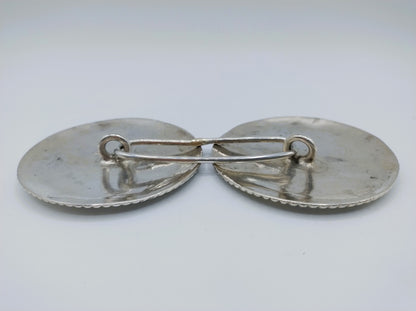 Antieke zilveren broekstukken, Zeeuwse streekdracht, Walcheren, ca. 1900