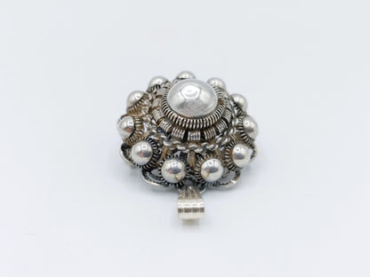 Silver Zeeland button brooch or pendant