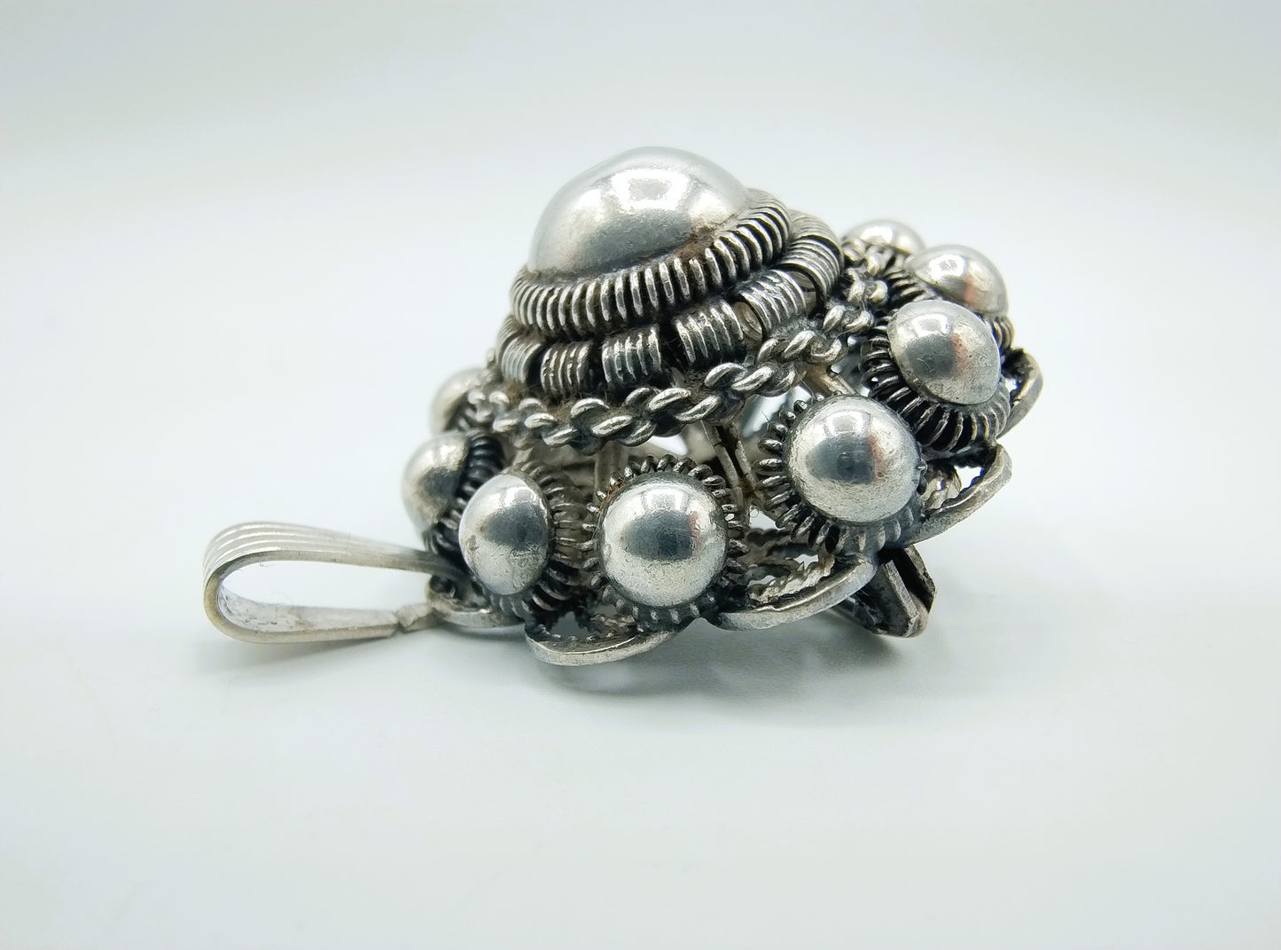 Silver Zeeland button brooch or pendant