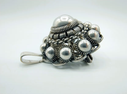 Silver Zeeland button brooch or pendant