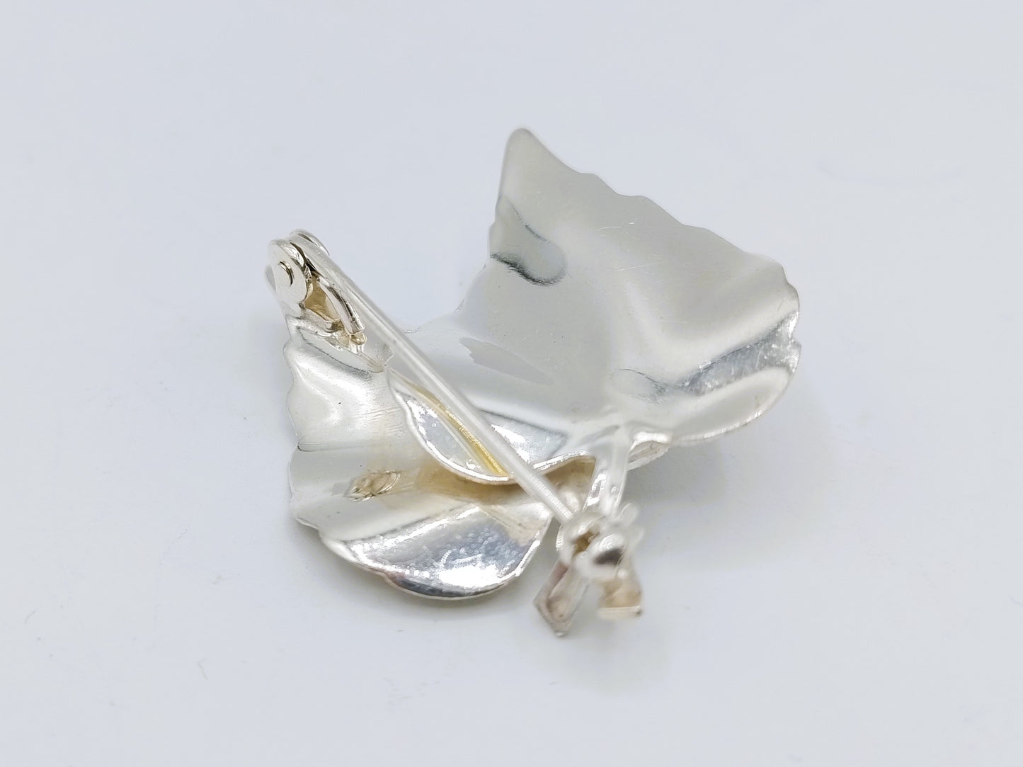 Silver leaf brooch, 925