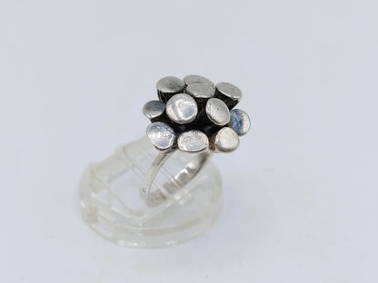 Silver design ring, 17.5 mm