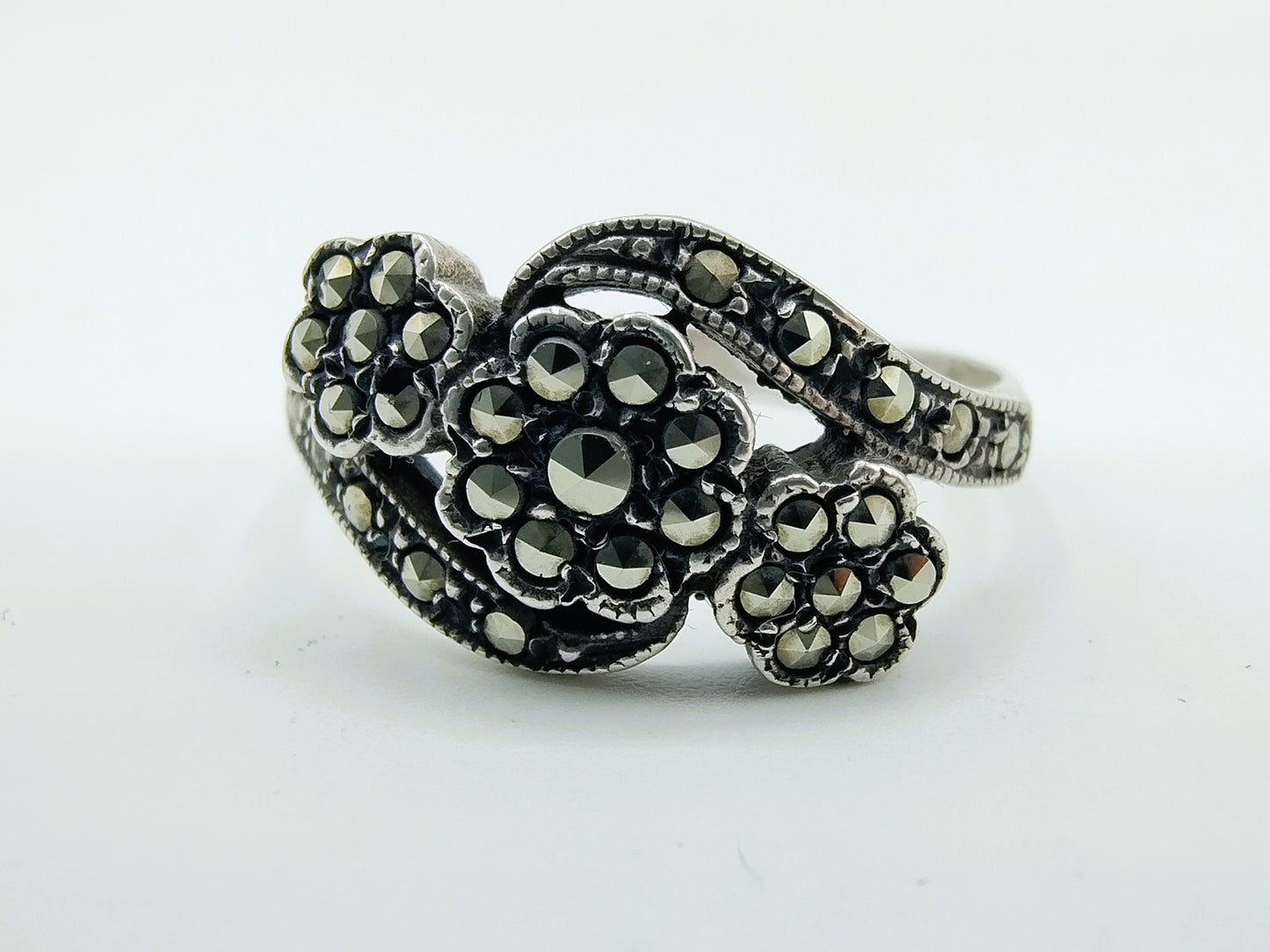 Silver ring with marcasites, 17 mm