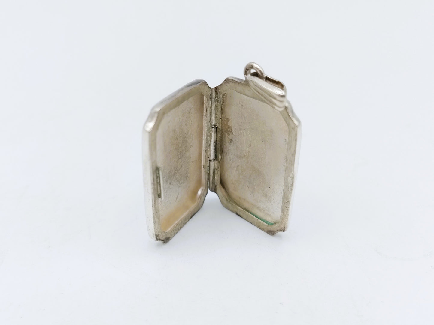 Silver locket pendant