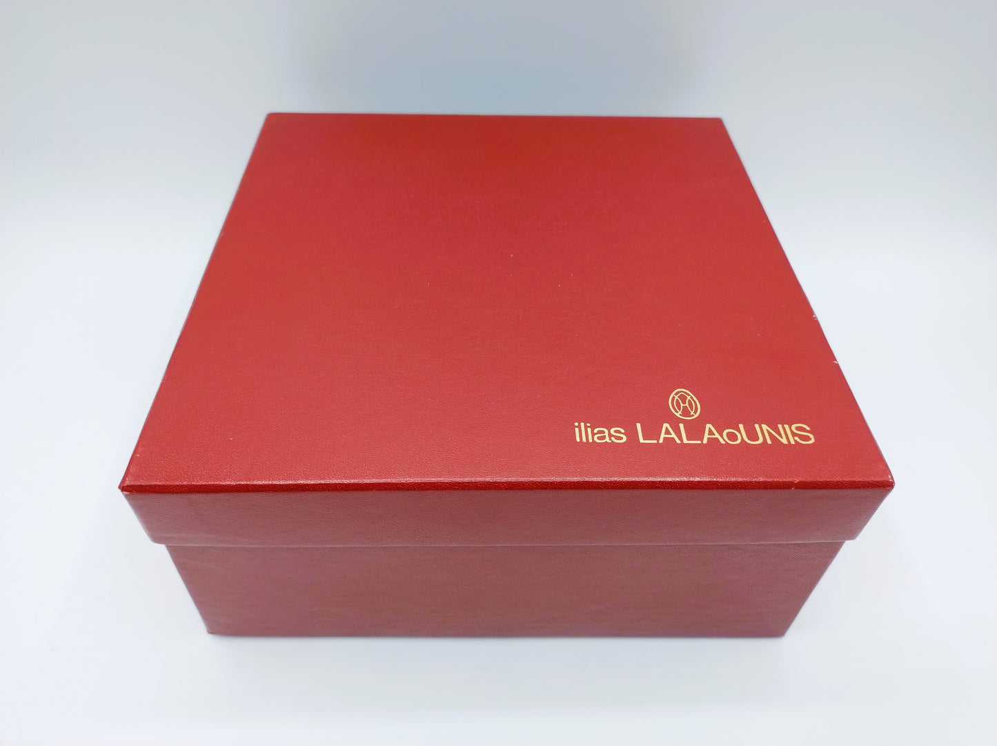 Zilveren designbord “Chimaera” van Ilias Lalaounis, Griekenland