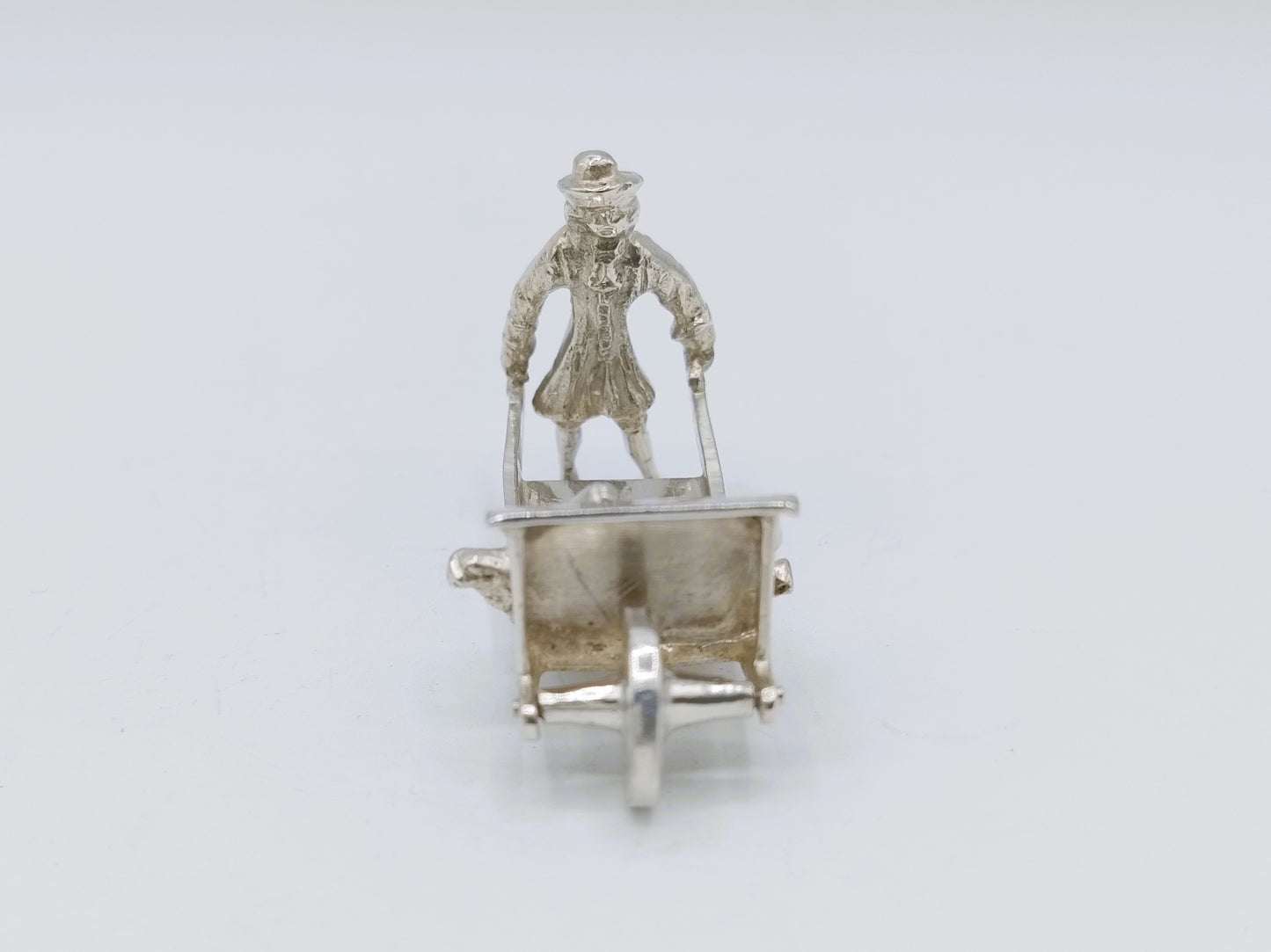 Zilveren miniatuur hondenmepper, meester Druiventros, Amsterdam, ca. 1650