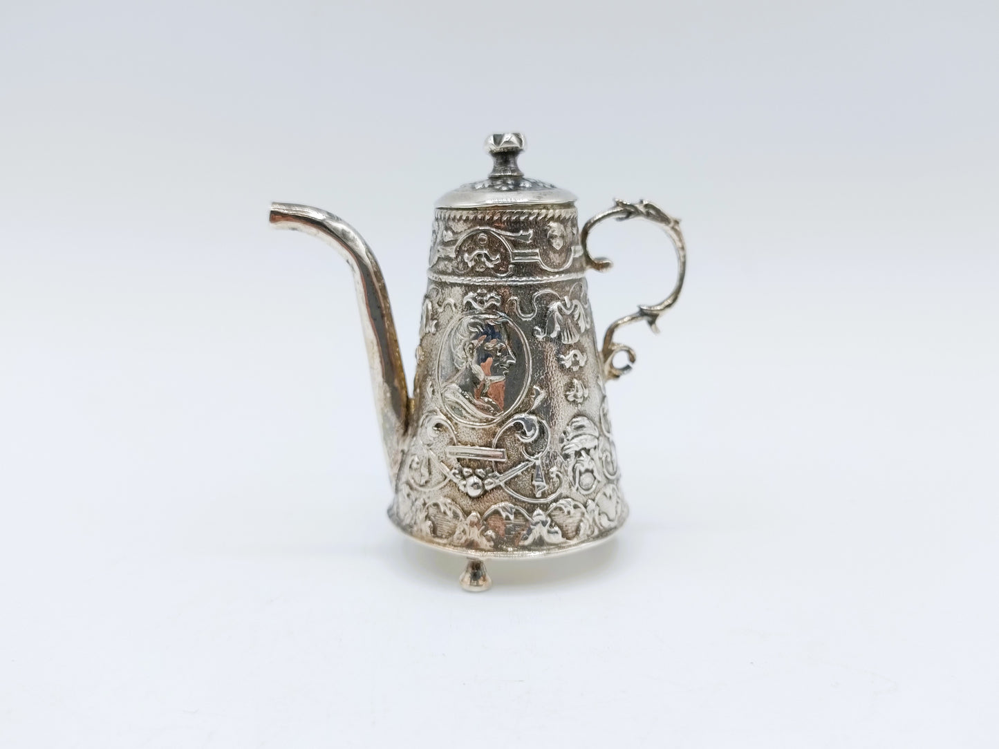 Zilveren miniatuur koffiekan, P. van Somerwil I, Amsterdam, 1736