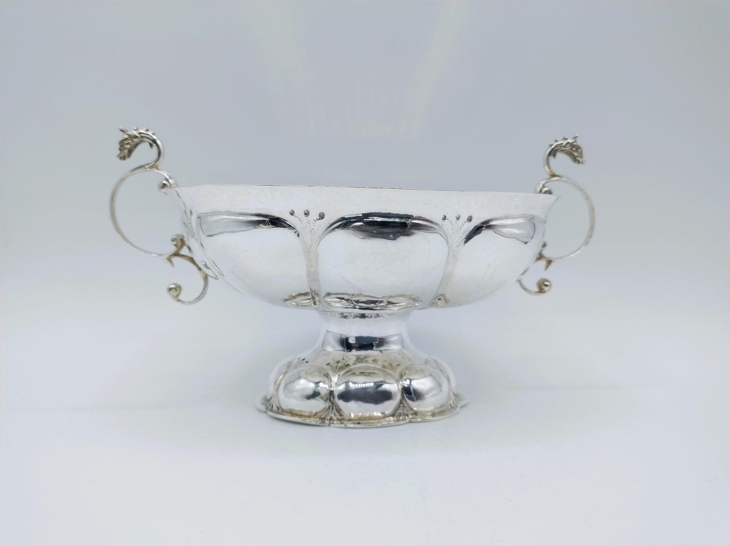 Silver brandy bowl, H. Sluiter, Groningen, 1685