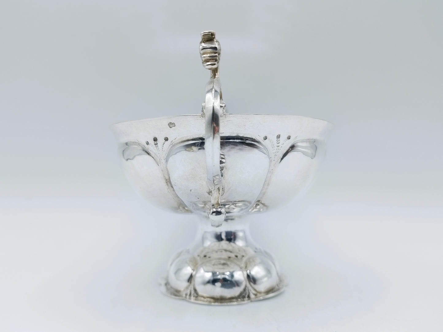 Silver brandy bowl, H. Sluiter, Groningen, 1685
