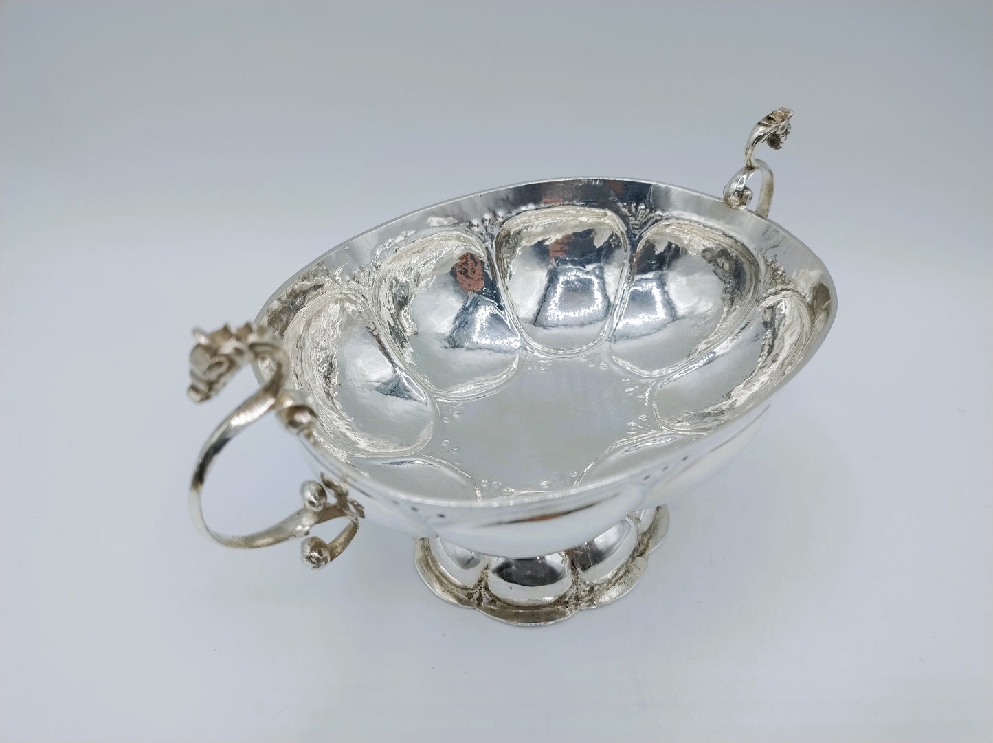 Silver brandy bowl, H. Sluiter, Groningen, 1685