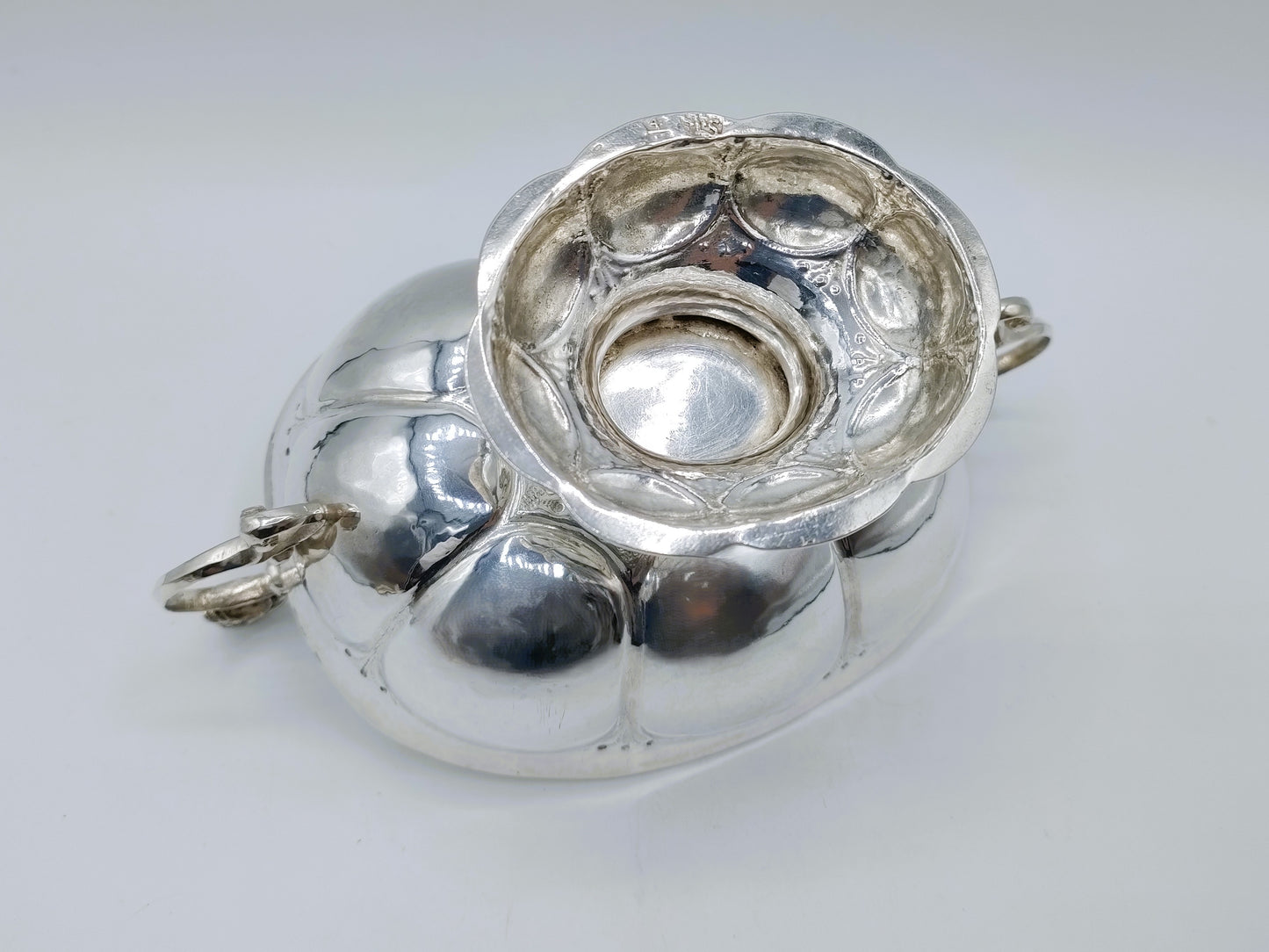 Silver brandy bowl, H. Sluiter, Groningen, 1685