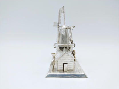 Zilveren miniatuur molen met woning, Hoorn, 1916