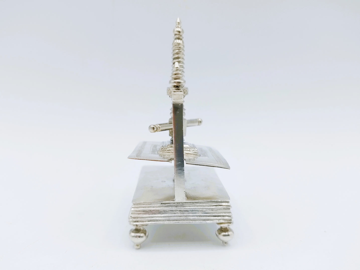 Zilveren miniatuur linnenpers, W. Jansen, Amsterdam, ca. 1670