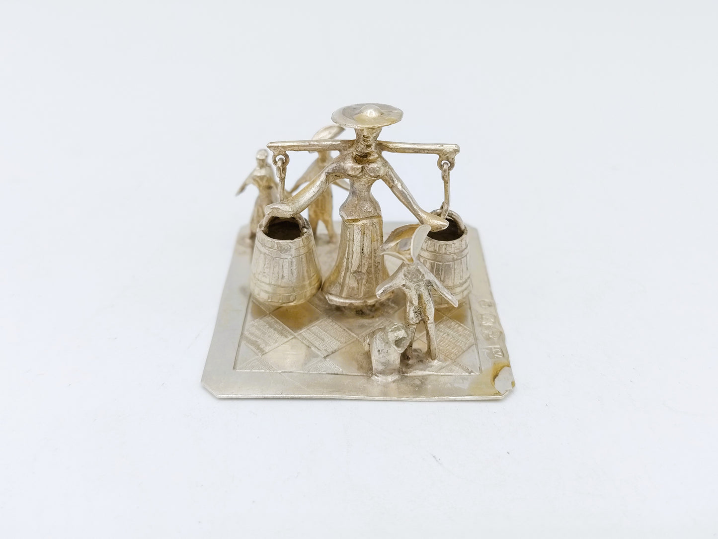 Zilveren miniatuur, Melkdame, J. Verhoogt, Hoorn, 1901
