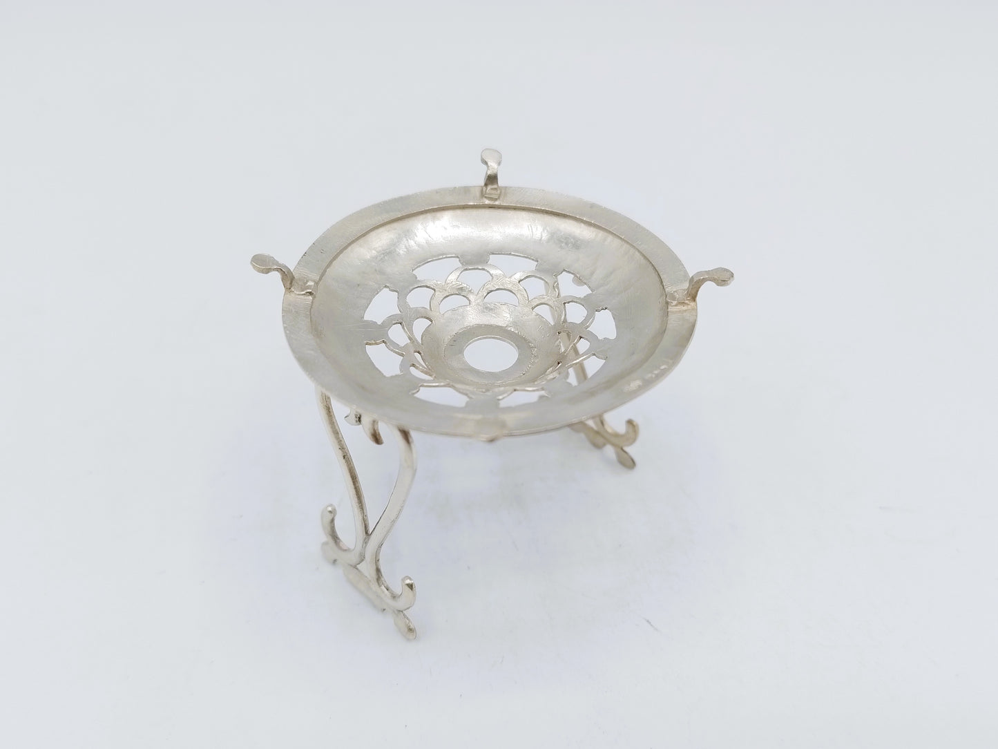 Zilveren miniatuur, ketel op standaard, E.L. Tulleners, Leeuwarden, ca. 1880