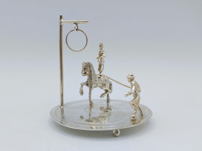 Zilveren miniatuur van een circusact, Friesland, 1890