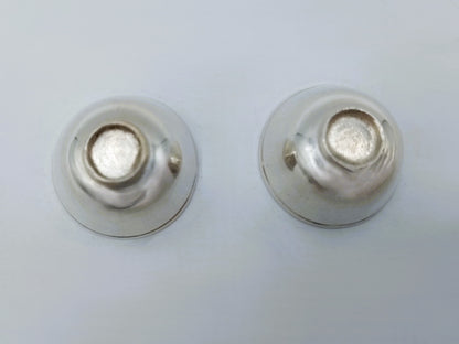 2 Zilveren miniatuur kommen, 18e eeuws
