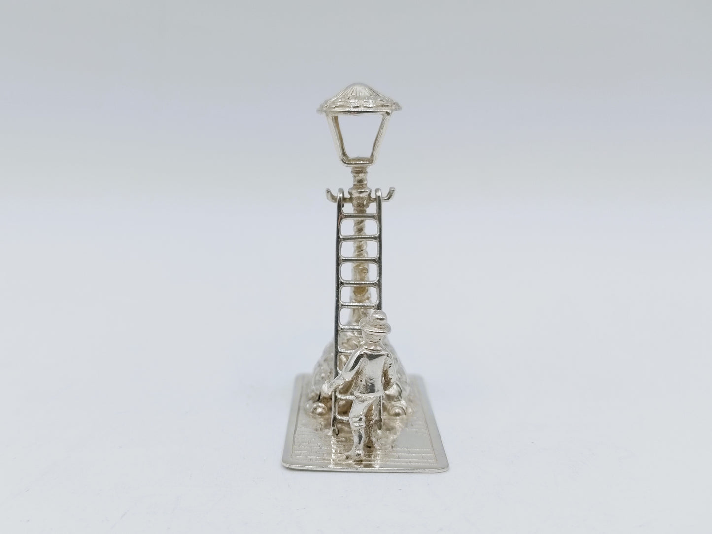 Silver miniature Lantern lighter, F.A. Lesener, Amsterdam, ca. 1930