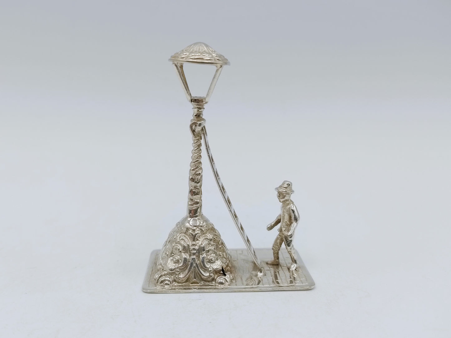 Silver miniature Lantern lighter, F.A. Lesener, Amsterdam, ca. 1930