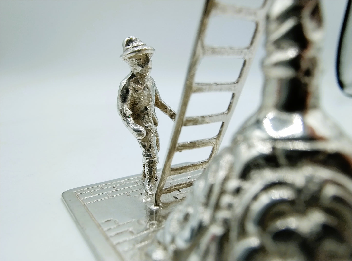 Silver miniature Lantern lighter, F.A. Lesener, Amsterdam, ca. 1930