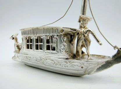 Zilveren miniatuur trekschuit met paard, J. van Straten, Hoorn, 1896